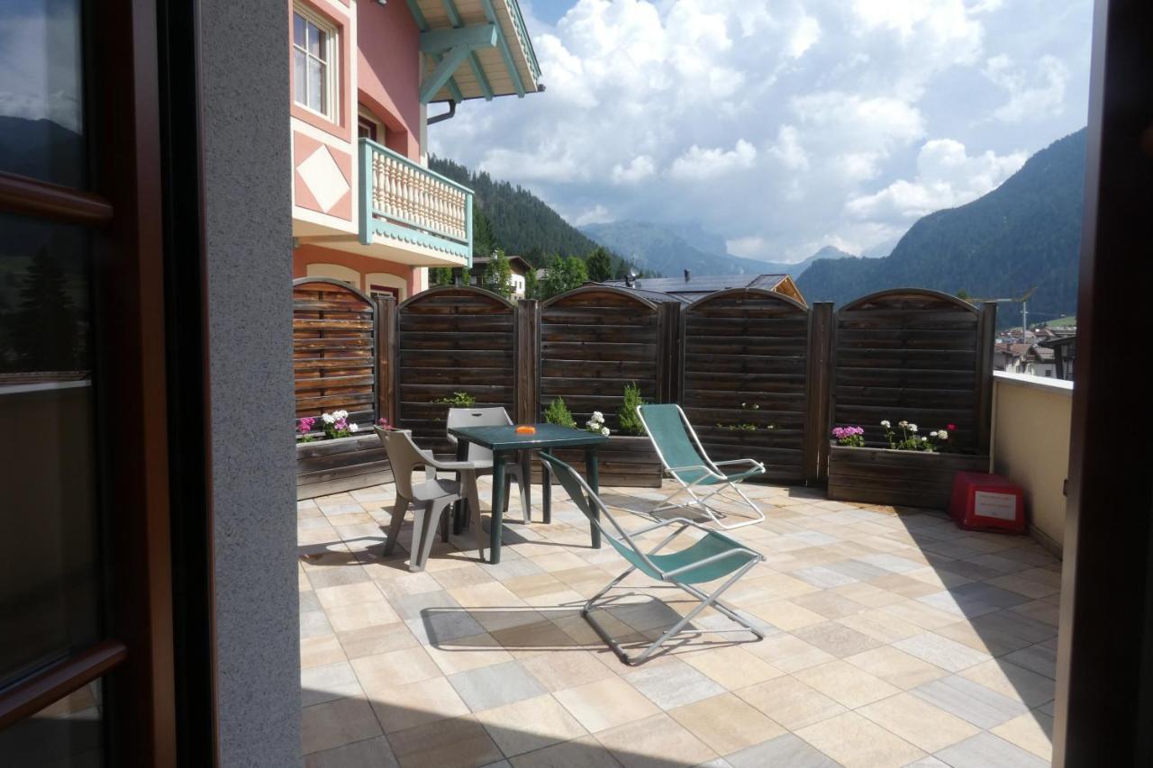 La Meisules Pozza di Fassa Exterior foto
