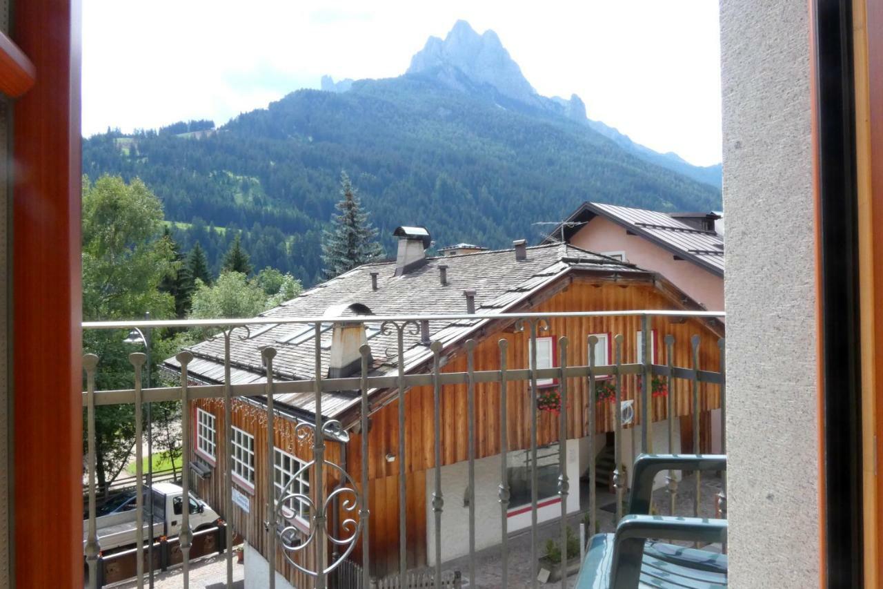 La Meisules Pozza di Fassa Exterior foto